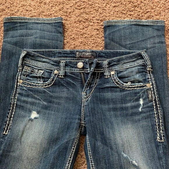 Silver Jeans - Picture 3 of 5